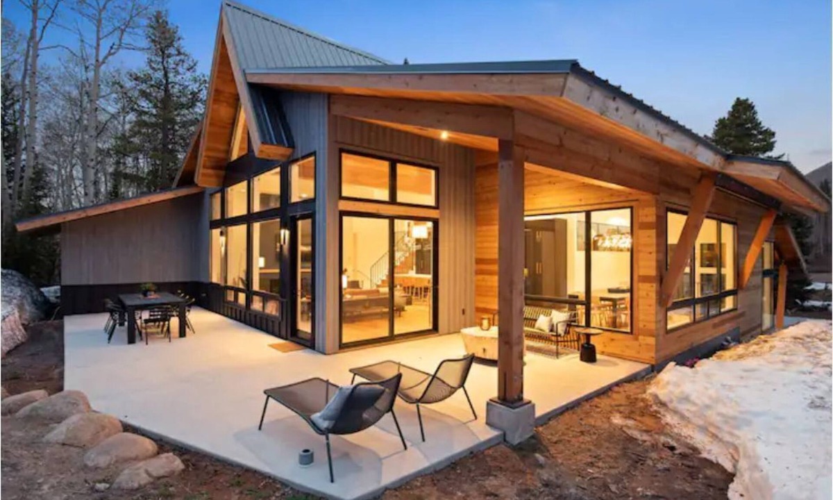 Mount Crested Butte House | New Mountain Modern Home in the Trees