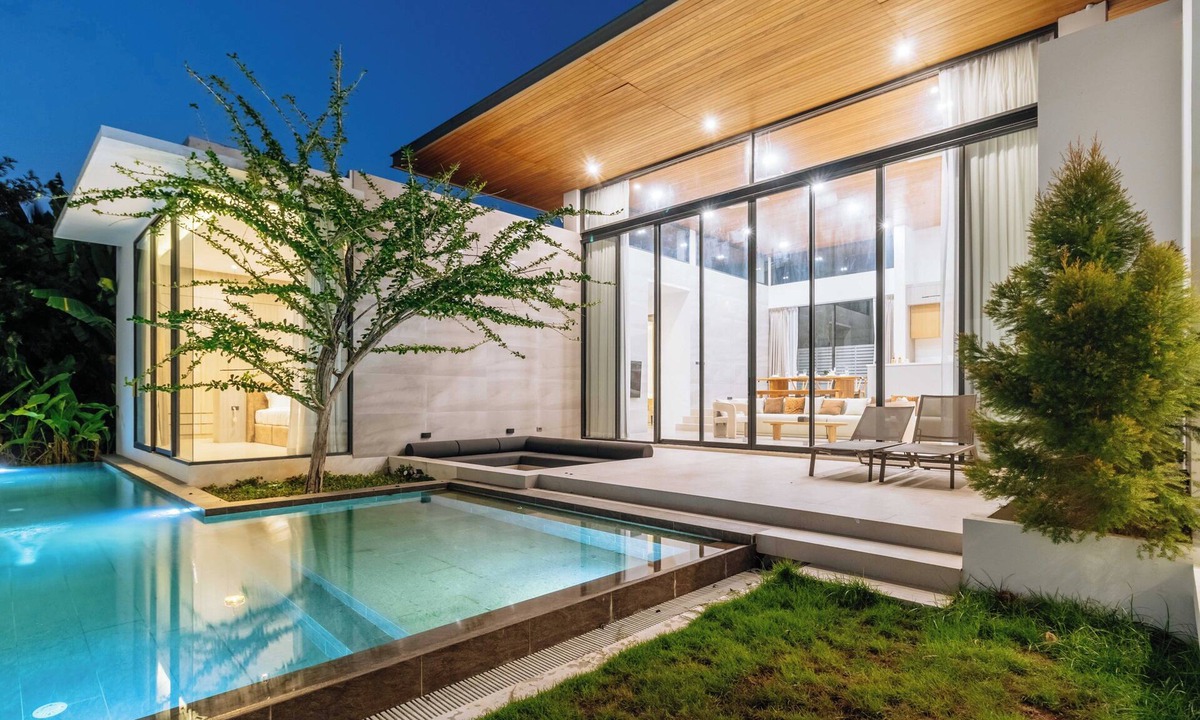 Choeng Thale Villa | New Prime Location Near Boat Avenue V306