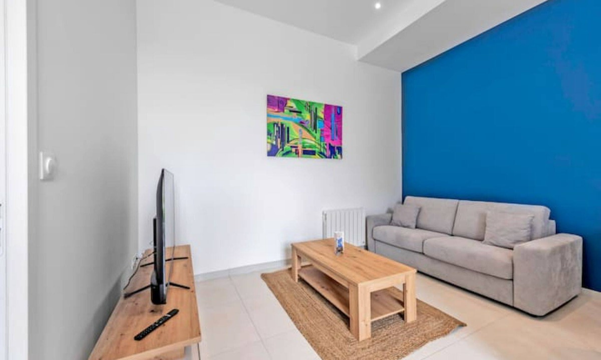 Saint-Pol-de-Leon Apartment | New, quiet, comfortable 3-star Meublé de Tourisme apartment.