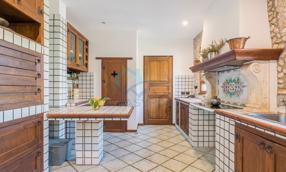 Monte Compatri Villa | NEW Refined "Villa Rayskaya" in Monte Compatri
