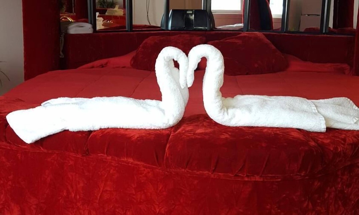 Bridgeview Hotel | New Relax INN