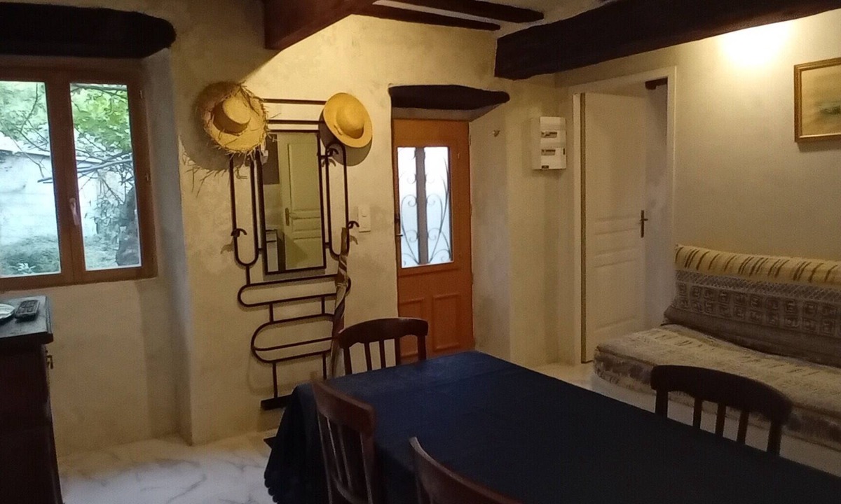 Letia Apartment | New Rental .Apartment F2 located in the regional park of Corsica.