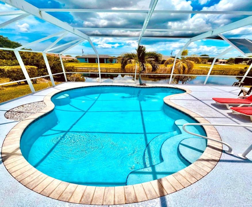 Pelican House | !NEW! Riverview House with Pool