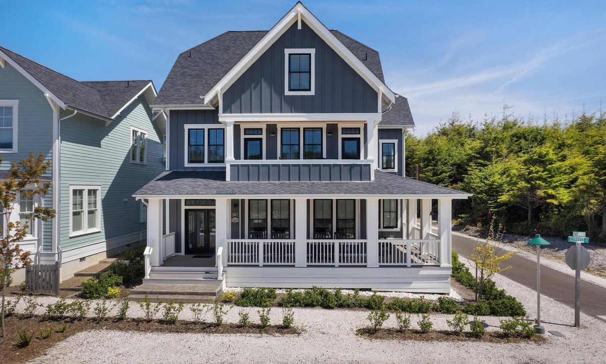 Seabrook House | *New* Seabrook's Soothes the Sol, Dog Friendly, Hot Tub