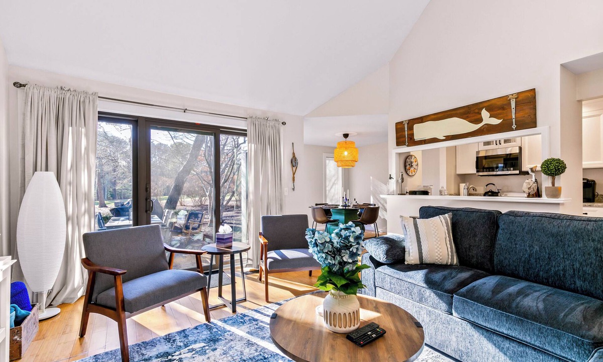 Mews Village Condo | New Seabury Cape Condo + Pool & Beach Escape