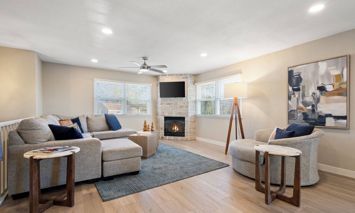 Sioux Falls House | NEW! Spacious & Remodeled Hilltop Charmer