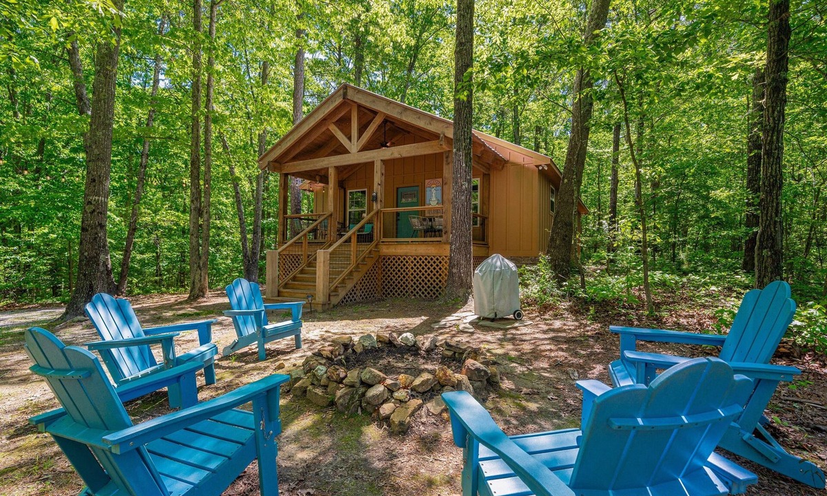 Mentone Cabin | NEW! Time Falls Cabin | 2 King BR | 2.5 BA | 2 Porches | Fire Pit | Fast WiFi