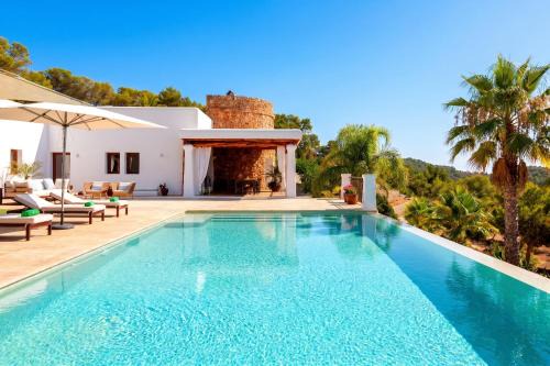 Sant Carles de Peralta Villa | New! Villa Llosas de Dalt