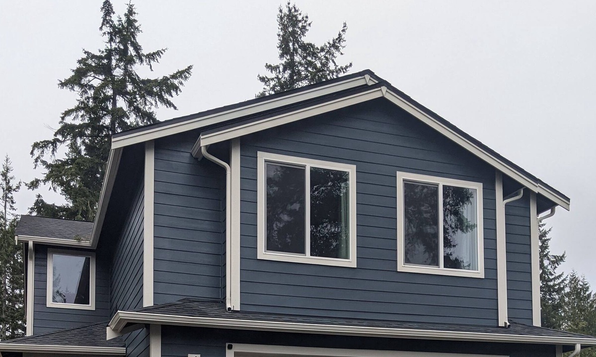 Grapeview House | New Waterfront Home with trail to the beach