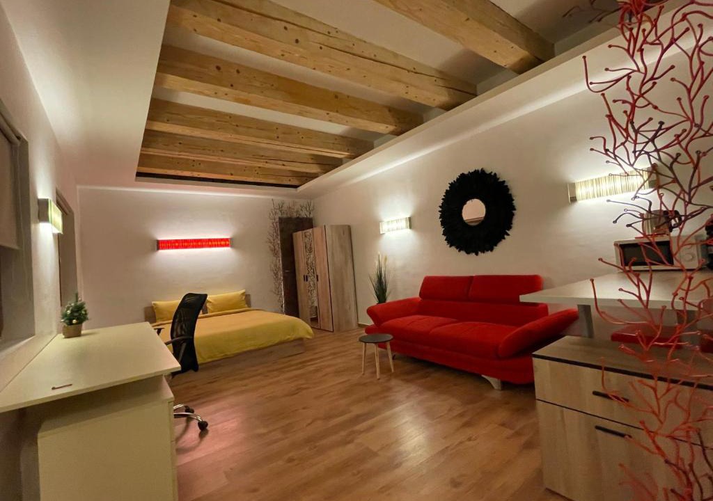 Old City Apartment | NEW Workspace Studio Savoya9 Self Check in Old City Center