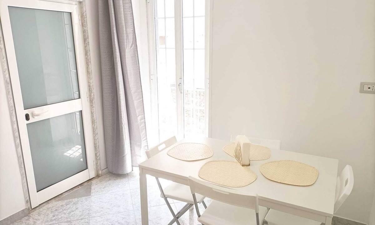 Municipio 1 Apartment | Newhouse Class
