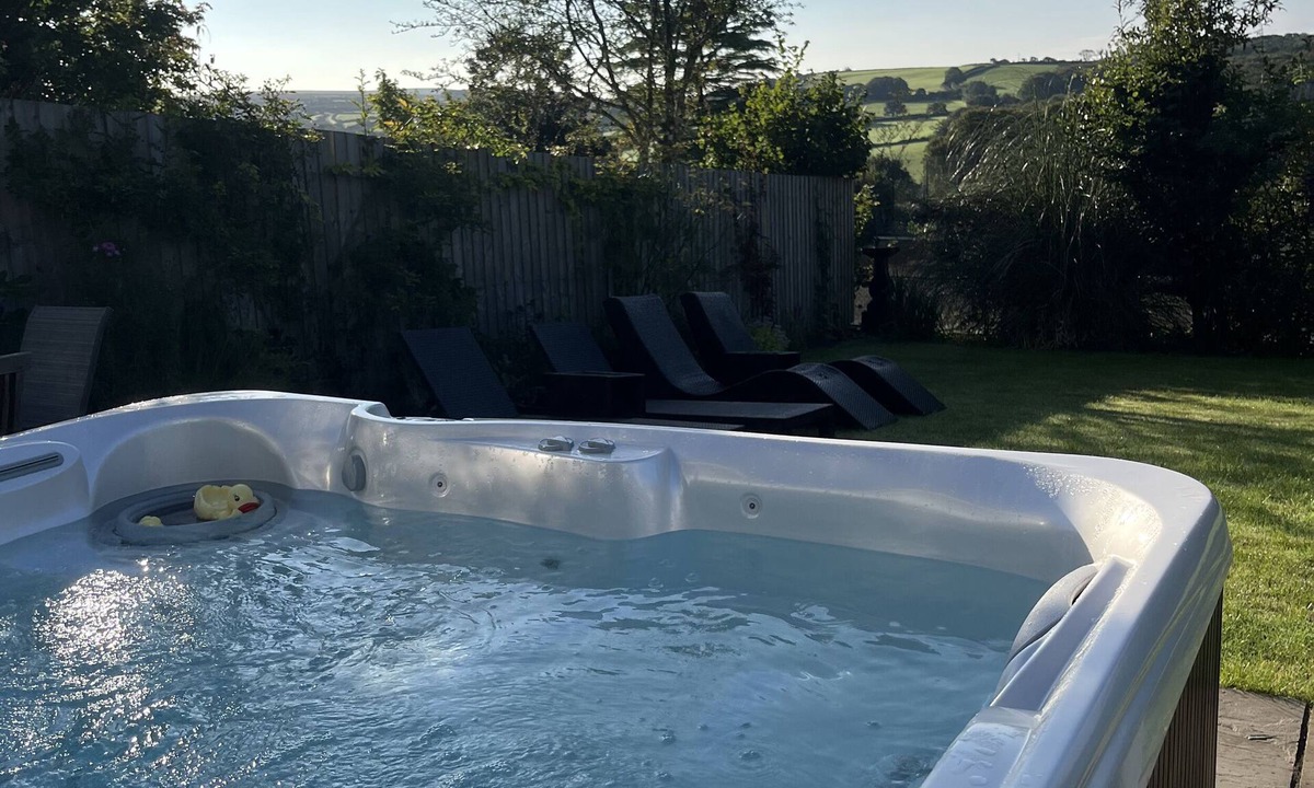 Clearbrook Cottage | NEWLANDS, pet friendly, character holiday cottage in Yelverton