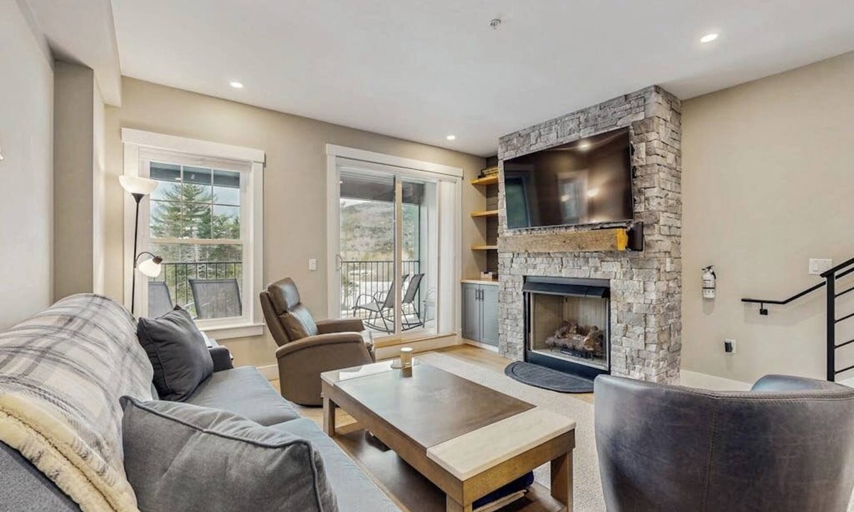 Waterville Valley House | Newly built townhouse w/amazing view of town center: hiking, golfing & skiing