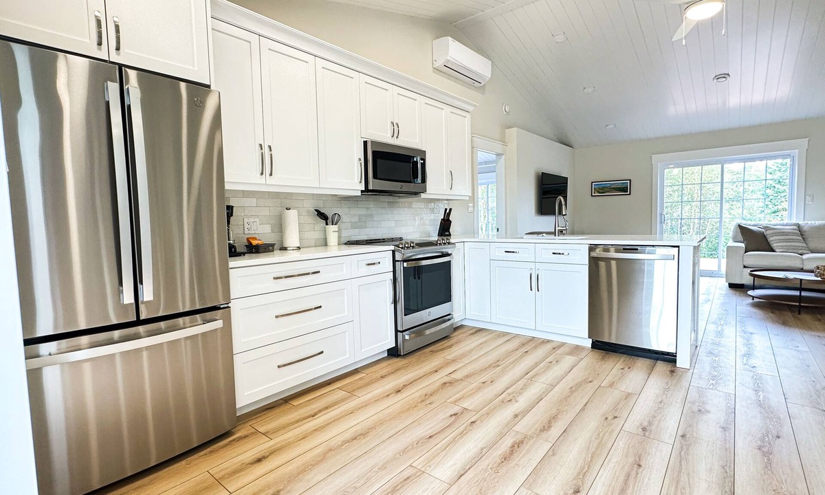 Stanley Bridge Condo | Newly constructed 3-bedroom suite located at The Gables of PEI