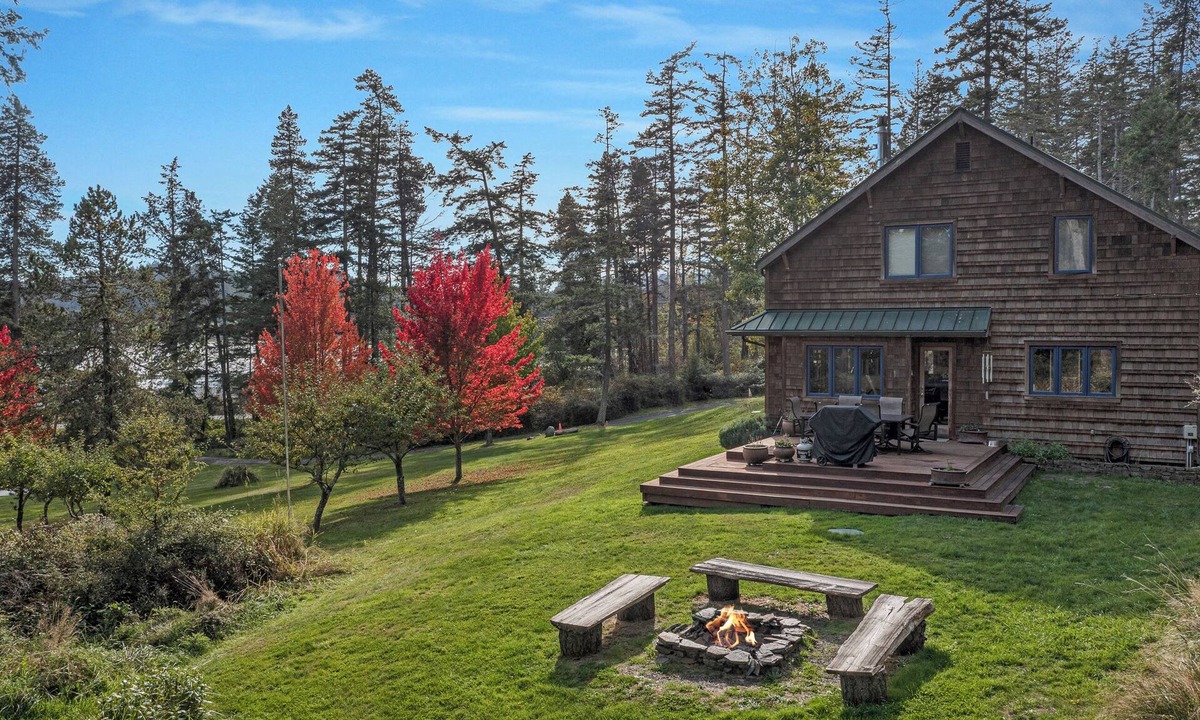 Friday Harbor House | Newly Listed! Cabin-style home. (TFH)