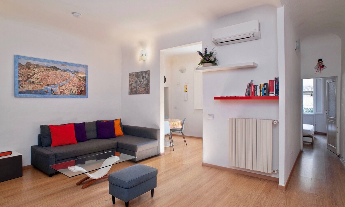 Santa Maria Novella Apartment | Newly Refurbished Flat - SM Novella