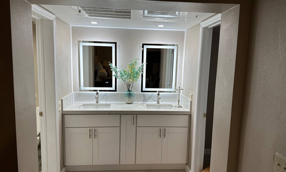 North Mountain Condo | Newly Remodeled Resort-Style 3 Bed 2 Bath Phoenix Condo