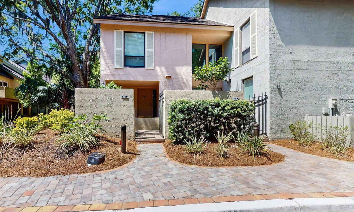 Harbour Town House | Newly Renovated Harbour Town Villa w/Private Patio - Close to Lighthouse