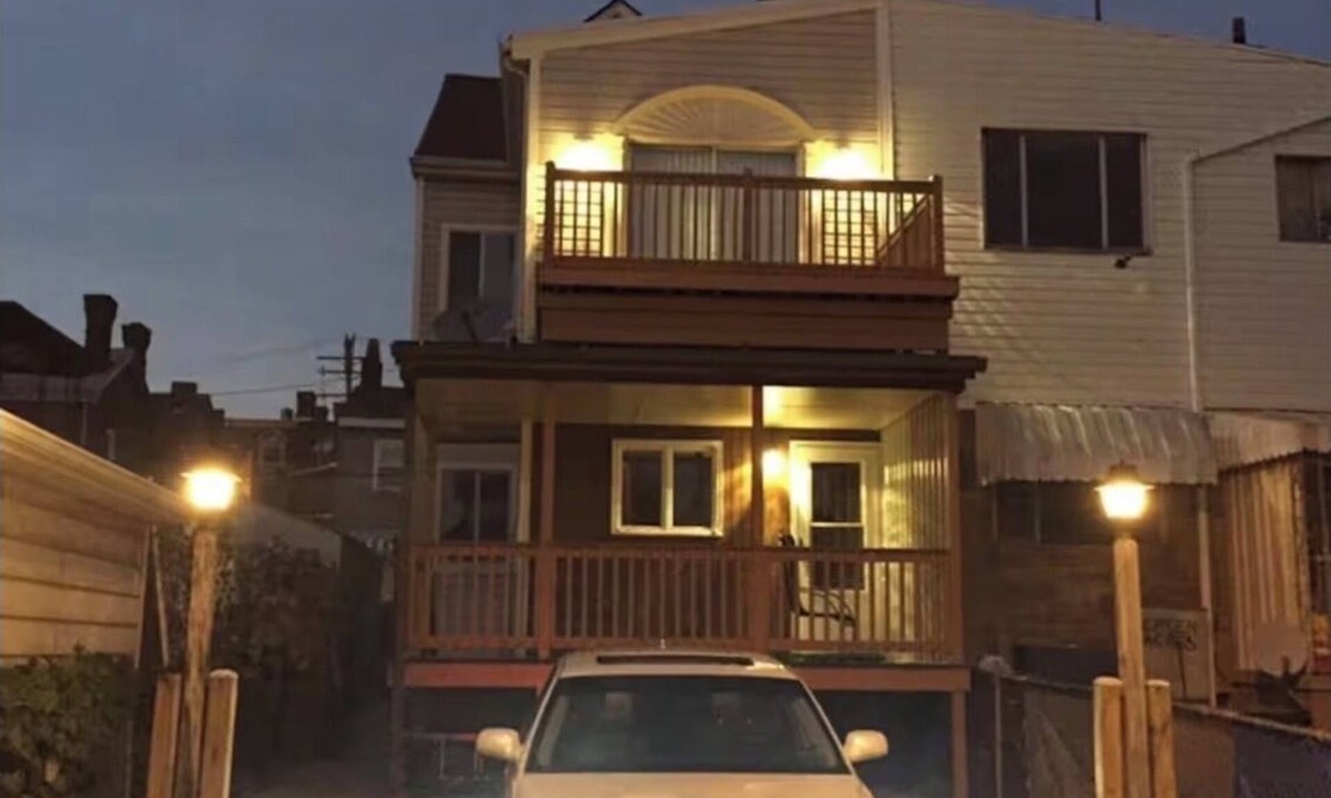 Bloomfield House | NFL Draft week 3 Bedroom Bloomfield 10 minutes to Acrisure 3 parking spaces