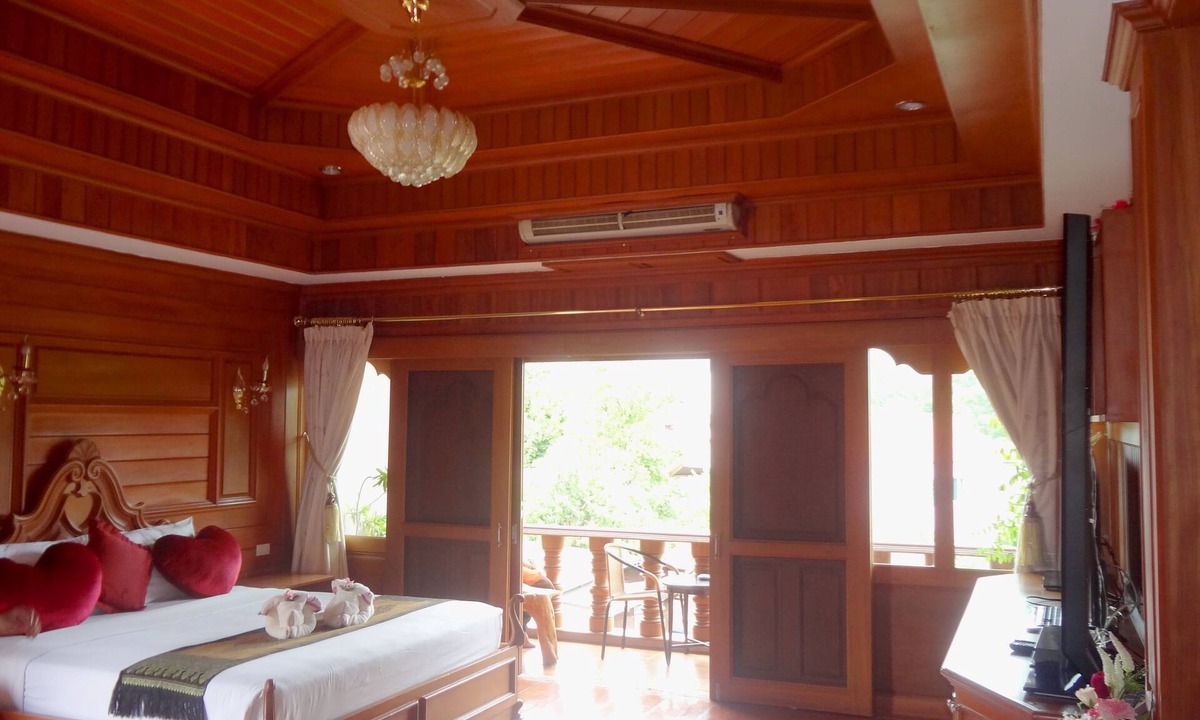 Chong Kham Hotel | Ngamta Hotel