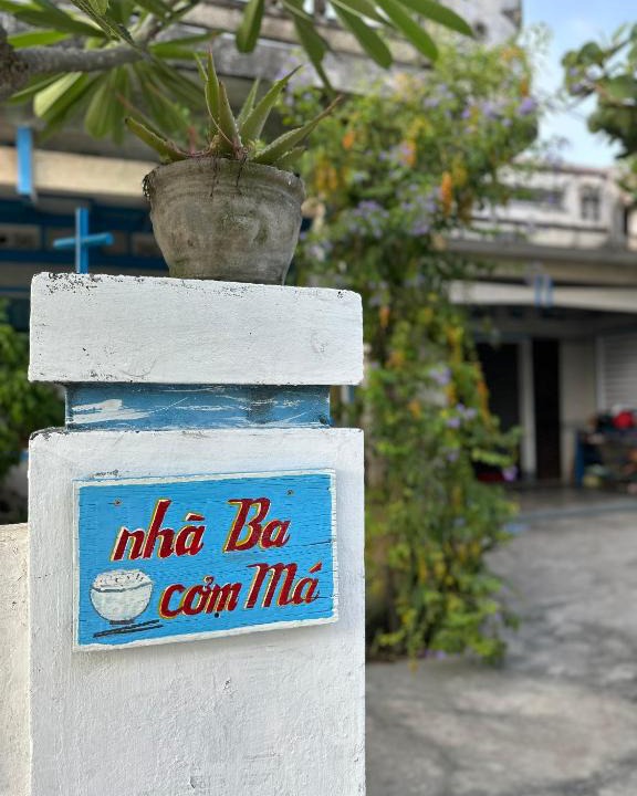 Phu Cat Bed & Breakfast | nhà Ba cơm Má