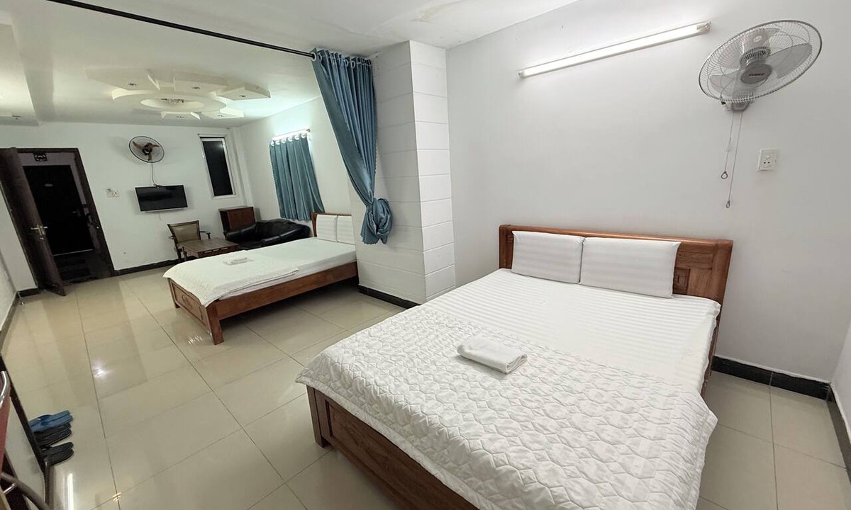 Tan Phu District Hotel | Nhu Y Hotel