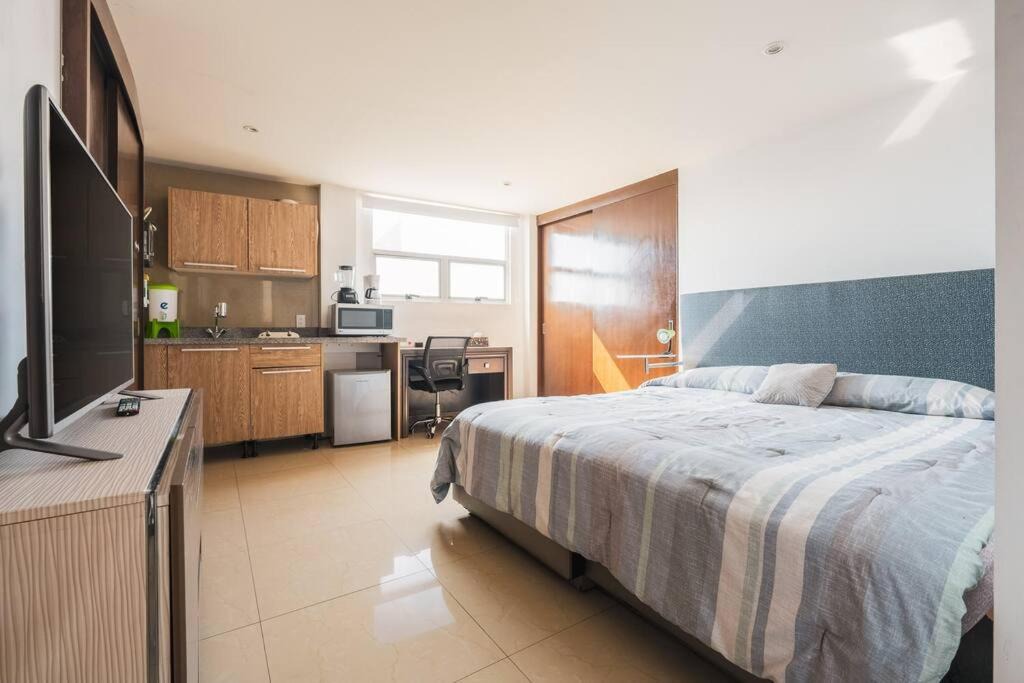 Miguel Hidalgo Apartment | Nice and Comfortable suite with GYM in Polanco