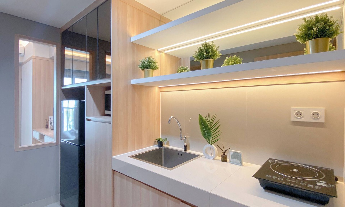 Pondok Aren Apartment | Nice And Elegant Studio At Bintaro Embarcadero Apartment