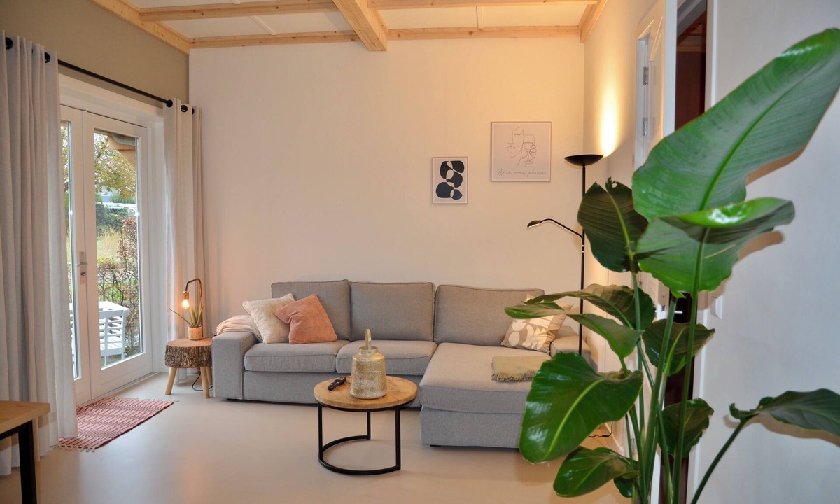 Oudkarspel House | Nice and inexpensive apartment with all comforts!