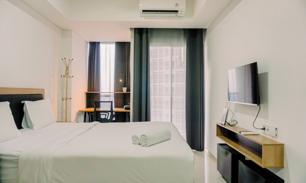 Pinang Apartment | Nice And Modern Studio At 38Th Floor Pacific Garden Apartment