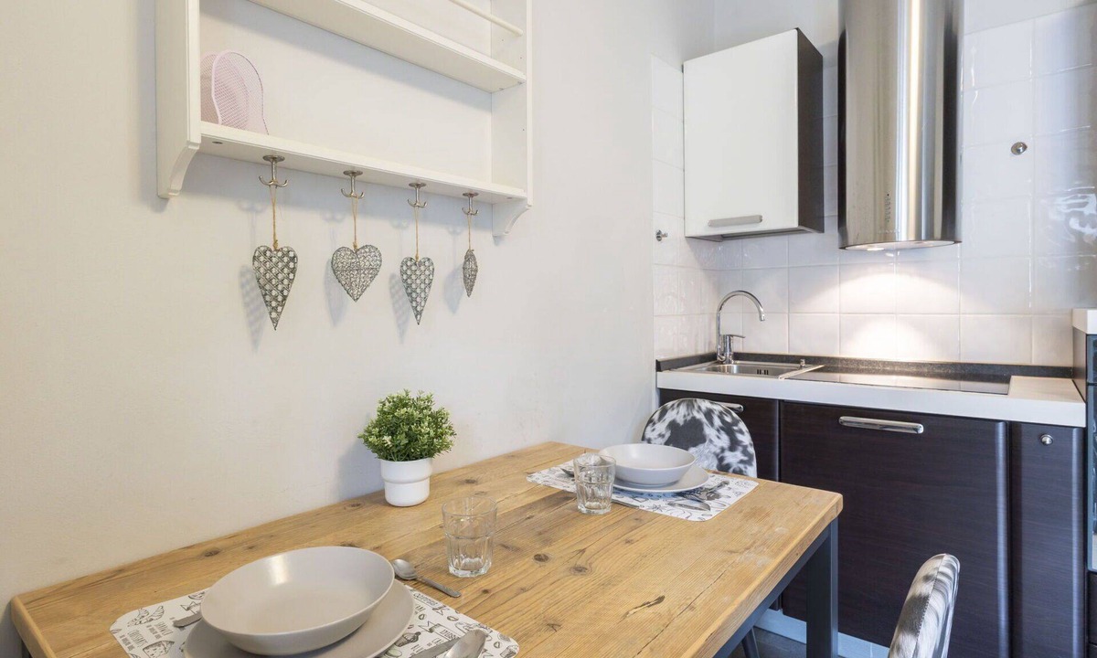 Valtellina Apartment | Nice apartment for 2 people with WIFI, TV and balcony