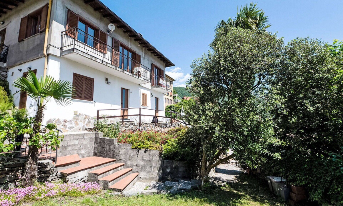 Mergozzo Apartment | Nice apartment for 2 guests with WIFI, TV and terrace