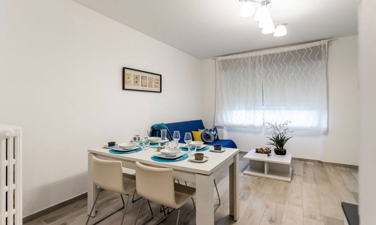 Pavia Apartment | Nice apartment for 4 guests with WIFI, A/C