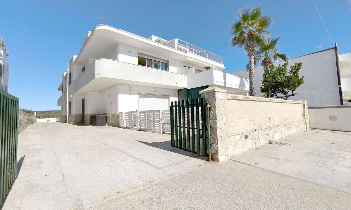 Torre Mozza Apartment | Nice apartment for 5 people with A/C, patio and pets allowed