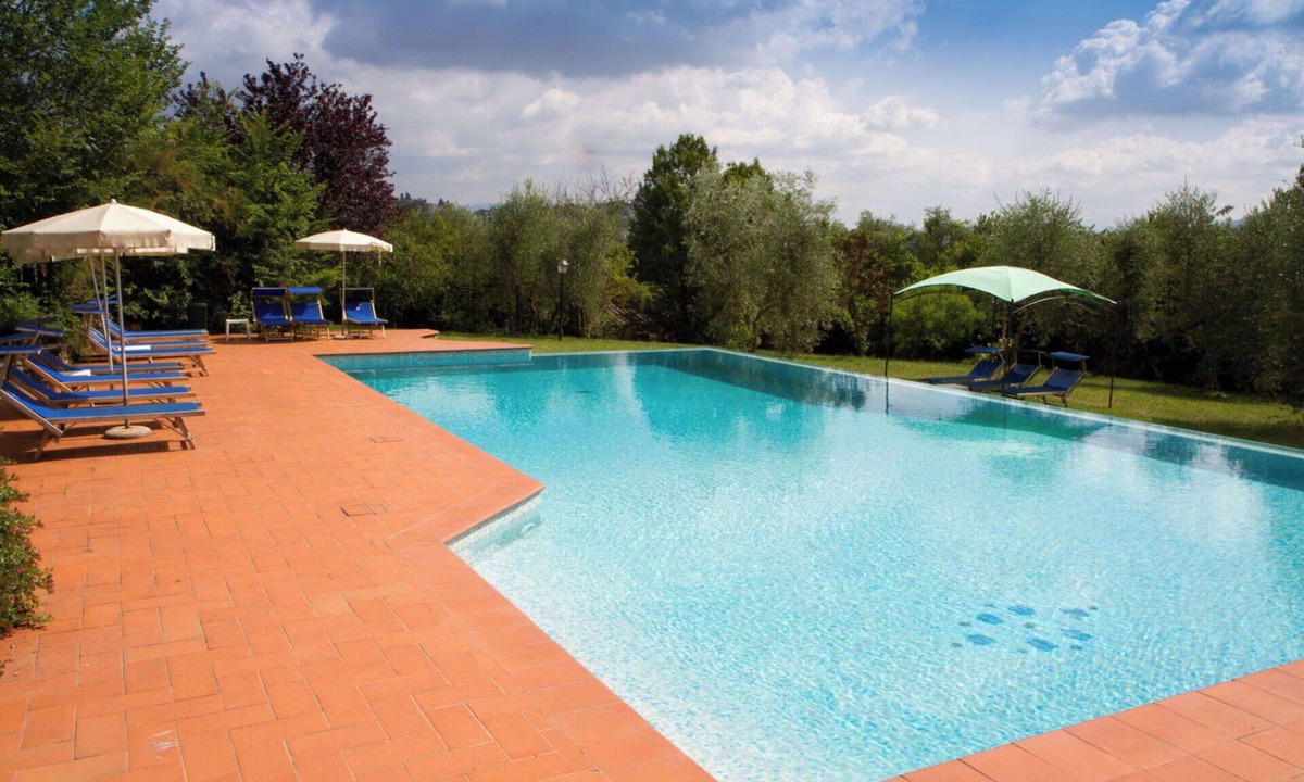 Pozzolatico Apartment | Nice apartment for 6 people with WIFI, A/C, pool, TV and pets allowed, close to Florence