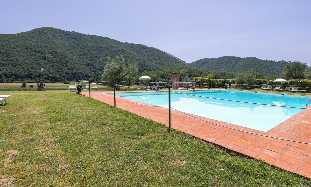 Montegabbione Apartment | Nice Apartment In Biofarm With Pool, Parrano, Italy