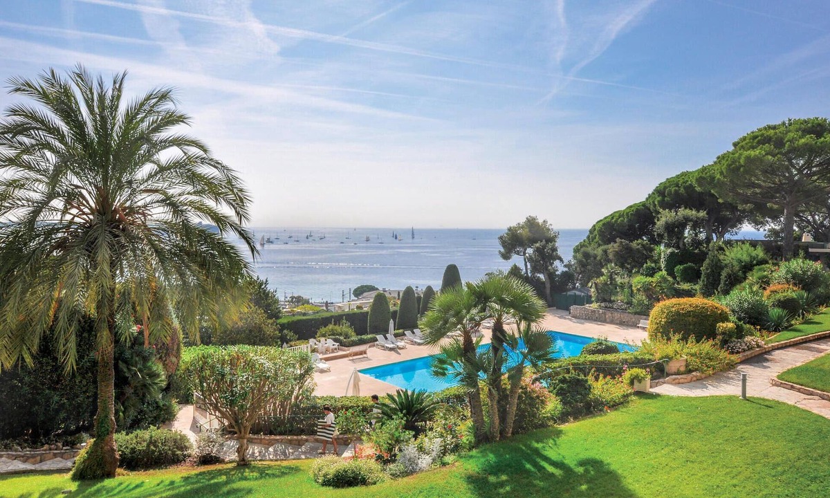 La Croix des Gardes Apartment | Nice apartment in Cannes with house sea view