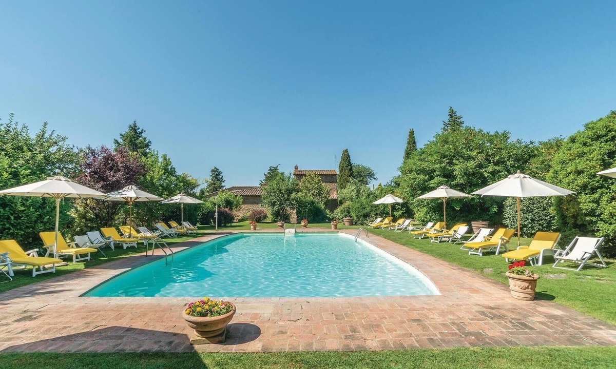 San Pietro a Cegliolo Apartment | Nice apartment in Cortona AR with WiFi
