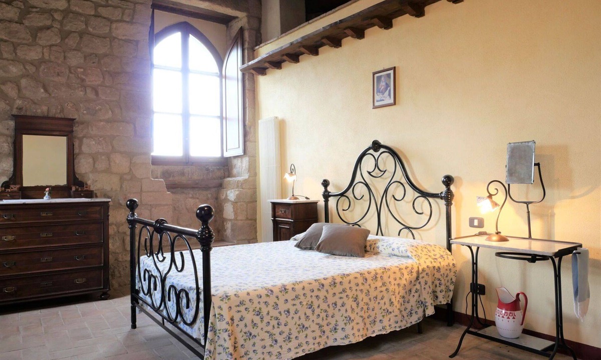 Roccastrada Villa | Nice apartment in villa for 6 guests with WIFI, TV, terrace and pets allowed