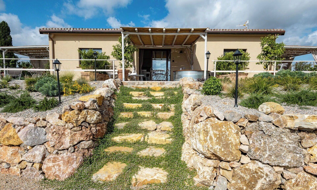 Roccastrada House | Nice apartment in villa with private pool, A/C, WIFI, TV, terrace and panoramic view