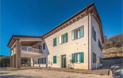 Cinto Euganeo Apartment | Nice Apartment In Valnogaredo Pd
