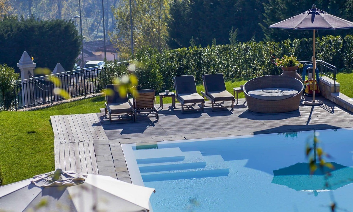 Figline e Incisa Valdarno Apartment | Nice apartment with pool, A/C, WIFI, TV, pets allowed and parking, close to Greve In Chianti