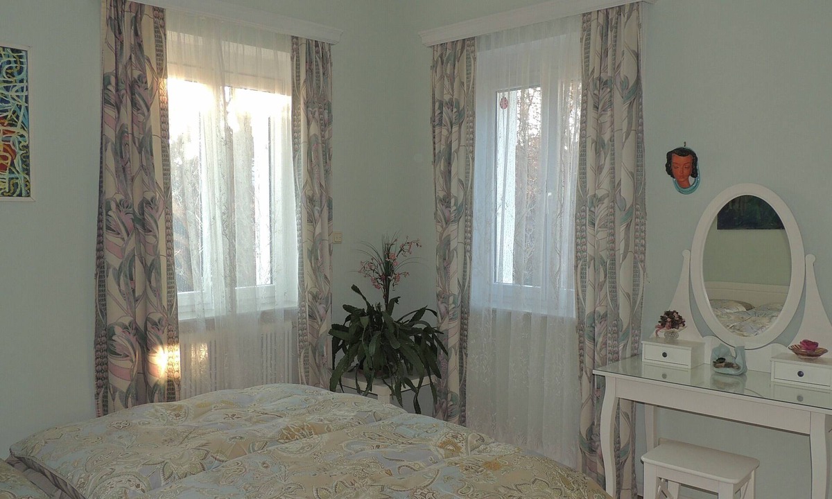 Meidling Apartment | * Nice apartment right next to Schönbrunn Palace Park, own car park