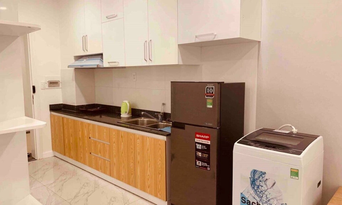 Phu Hai Beach Apartment | Nice apartment with sea view by the beach #V1