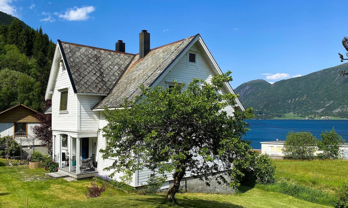 Volda House | Nice home in Austefjorden