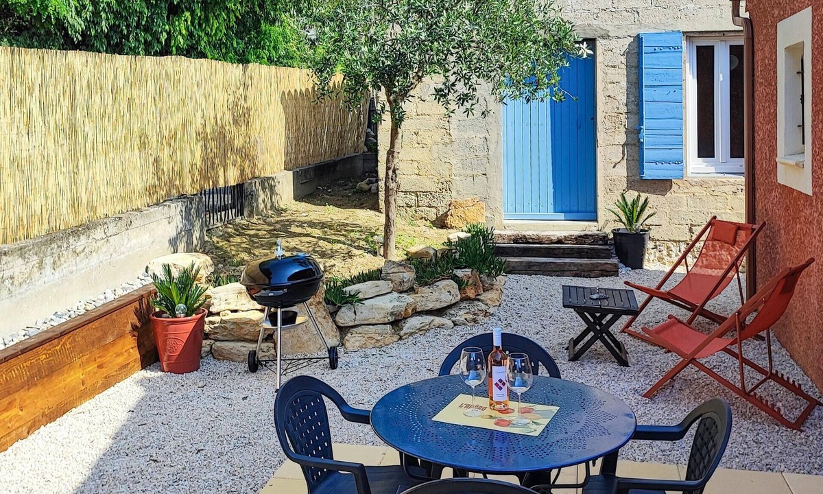 Vaison-la-Romaine House | Nice home in Vaison-la-Romaine with WiFi