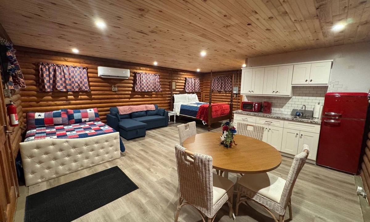 Kimbolton Cabin | Nice log cabin on back country road with peace, quiet and the amenities of home