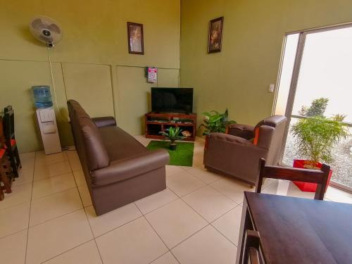 La Fortuna House | Nice Place Hostel