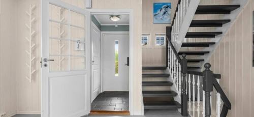 Gjerdrum Municipality House | Nice small room15 min by car to Oslo airport