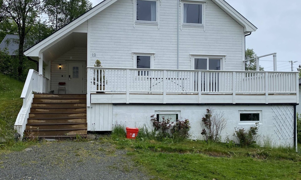 Brattvag Villa | Nice villa with good space in Brattvåg sentrum/Ålesund